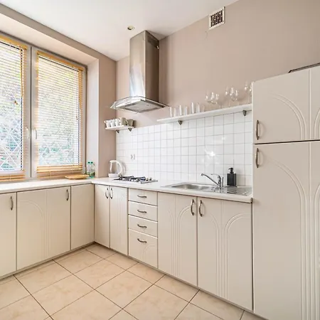 Grenadierow Praga Apartmán *